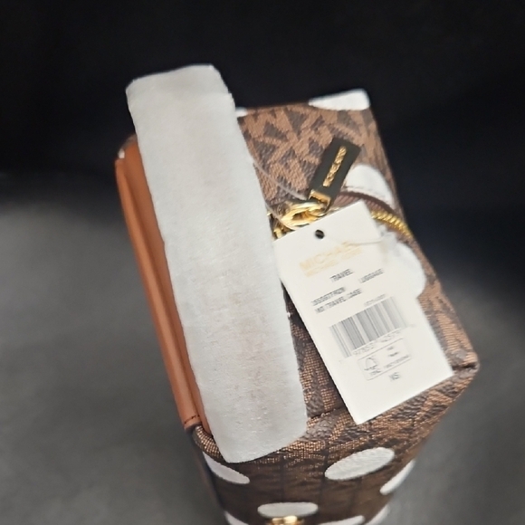 Michael Kors Brown and White Travel Bag - Picture 4 of 8